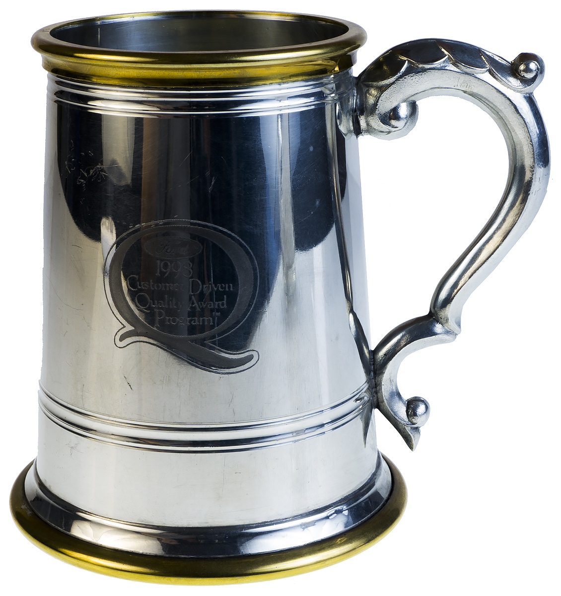 металлическая пивная кружка. старинная кружка. металлическая пивная кружка. стальная пивная кружка. металлические пивные кружки.