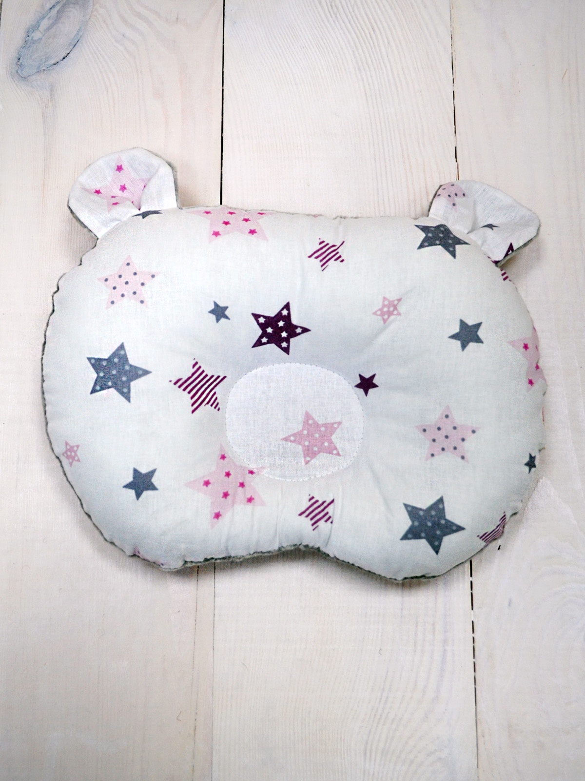 фото Детская подушка SISTERS CARE Подушка для новороденных "Мишка", светло-серый