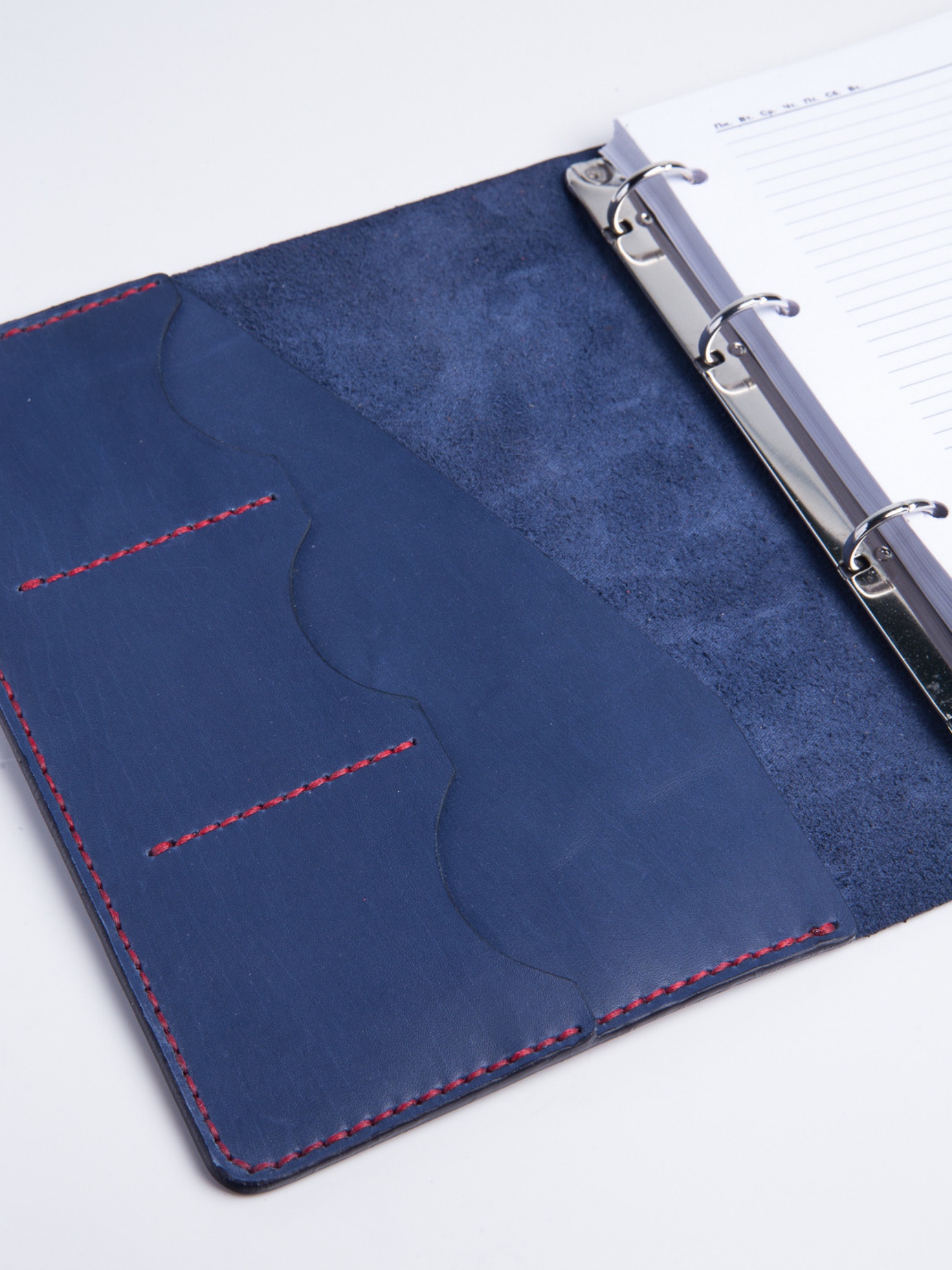 ежедневник из натуральной кожи. кожаная обложка для ежедневника. ежедневник-органайзер. кожаный блокнот на кольцах. кожаный блокнот на кольцах.