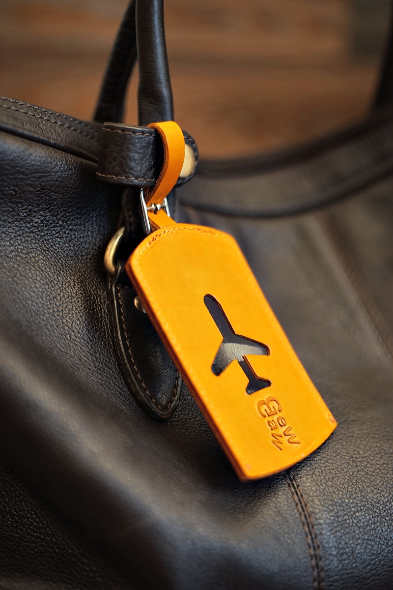 фото Бирка на чемодан GewGaw Бирка багажная "Самолет", оранжевый