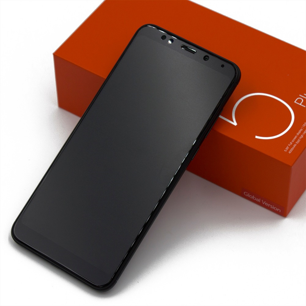 фото Смартфон Xiaomi Redmi 5 Plus 4 / 64 GB, черный