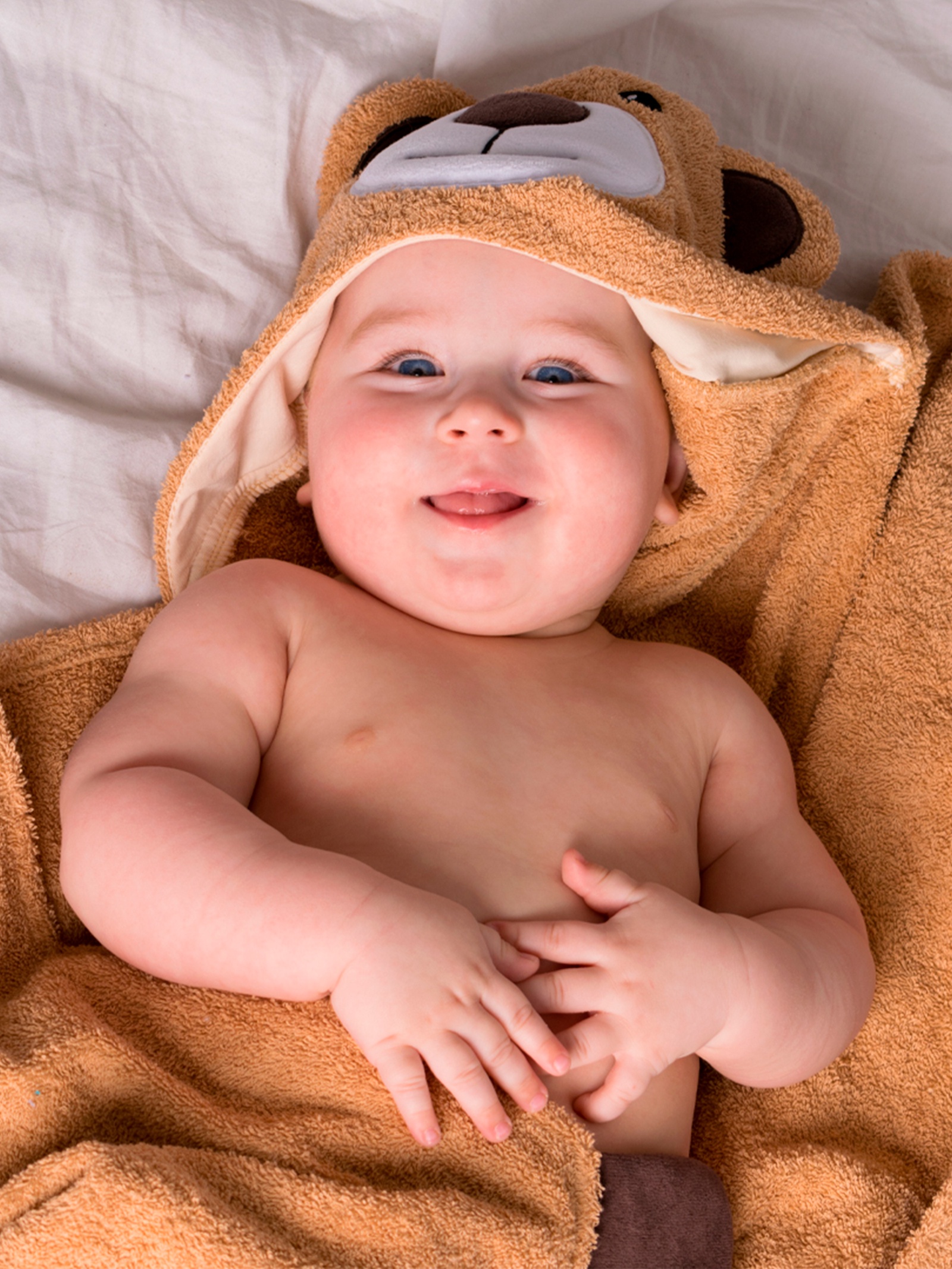 фото Полотенце с капюшоном BabyBunny - Мишка, коричневый