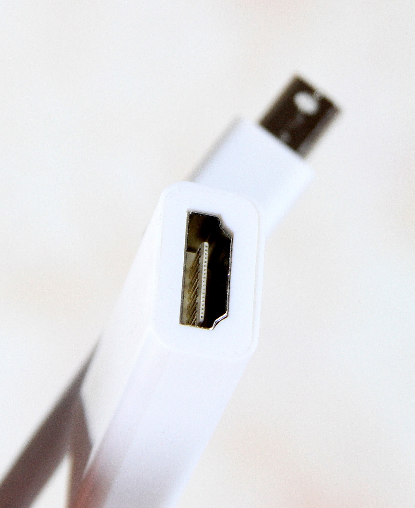 фото Кабель-переходник Mini DisplayPort (M) to HDMI (F) Telecom (TA6055)