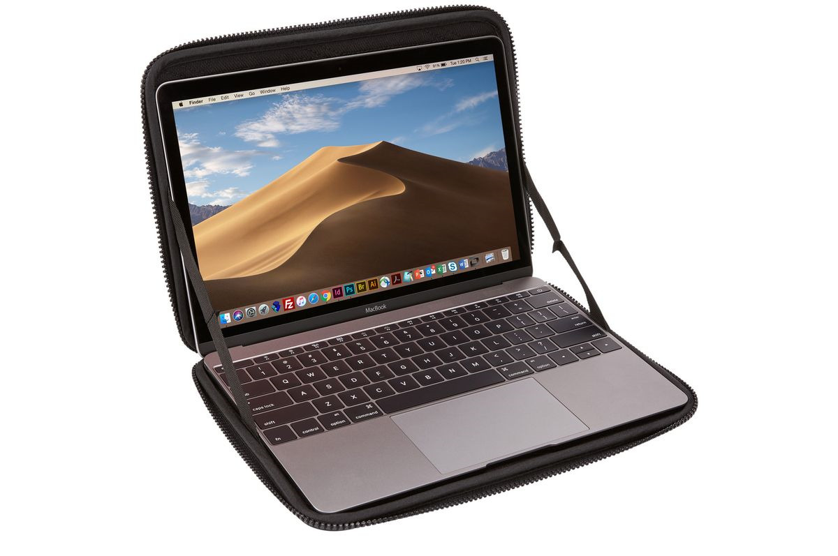 фото Чехол Thule Gauntlet 4 для MacBook 12" 2016 TGSE-2352, Black