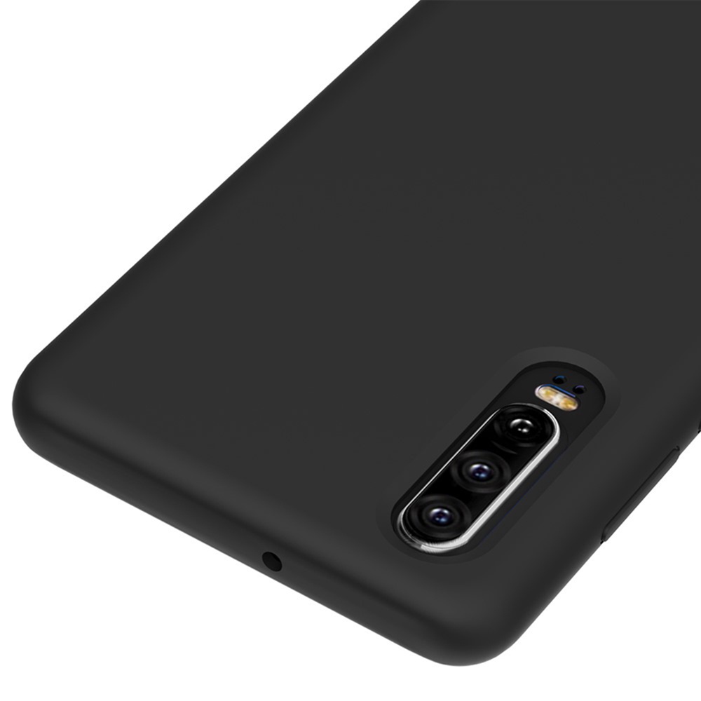 фото Huawei P30 Накладка противоударная не скользящая Liquid Silicone Мобильная мода