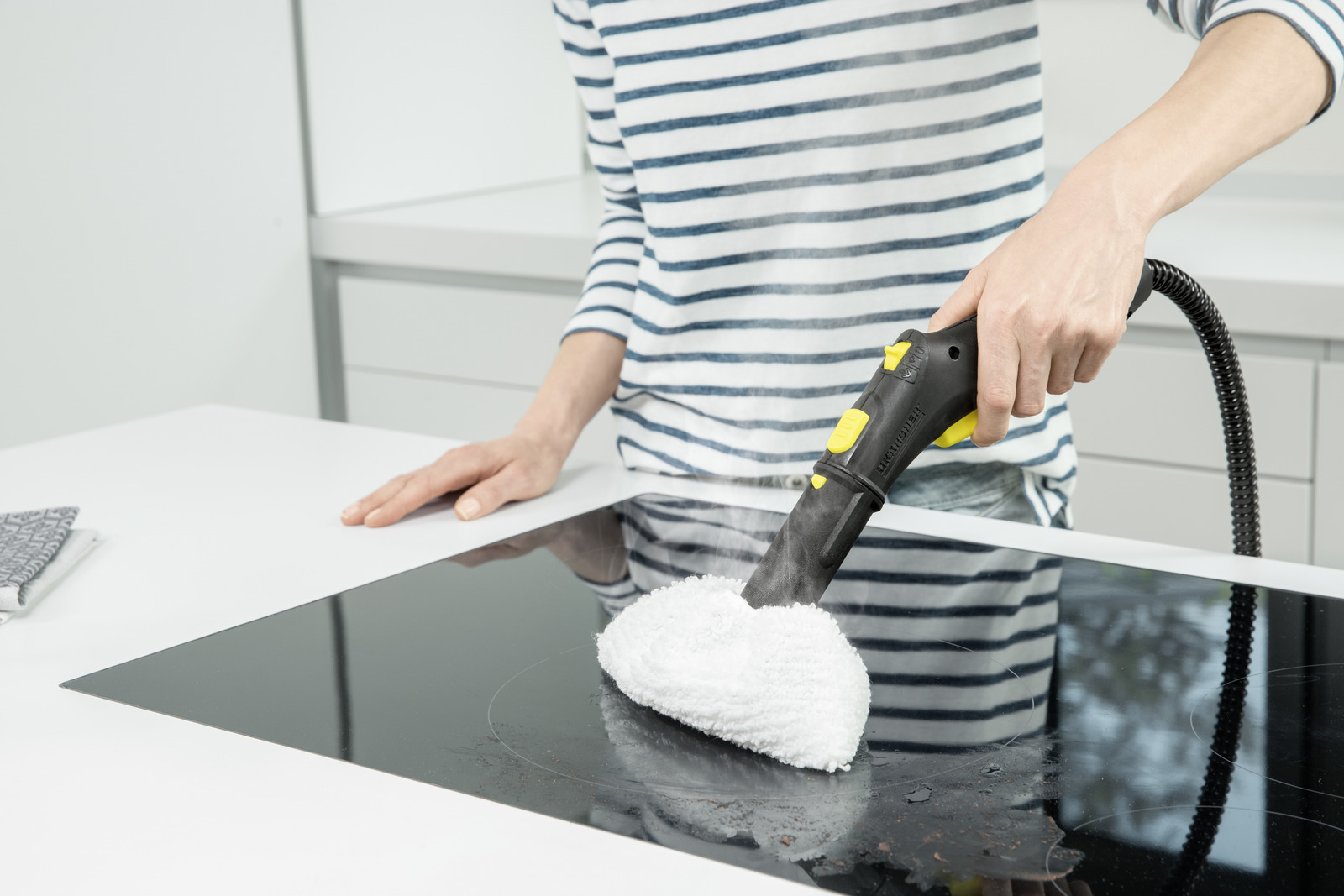 фото Пароочиститель Karcher SC 5 EasyFix Iron, желтый