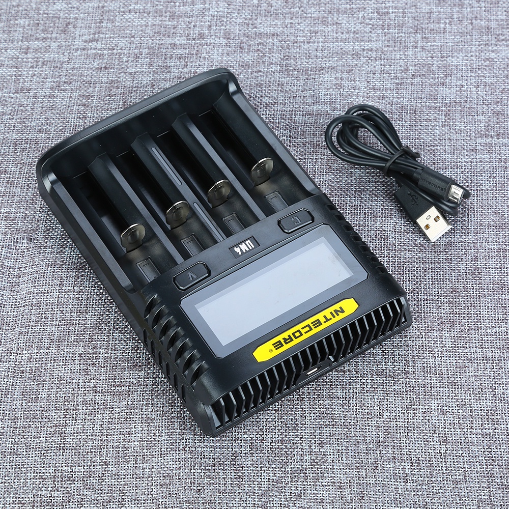Nitecore um4. Nitecore um4 функции. Чарджер зарядное устройство