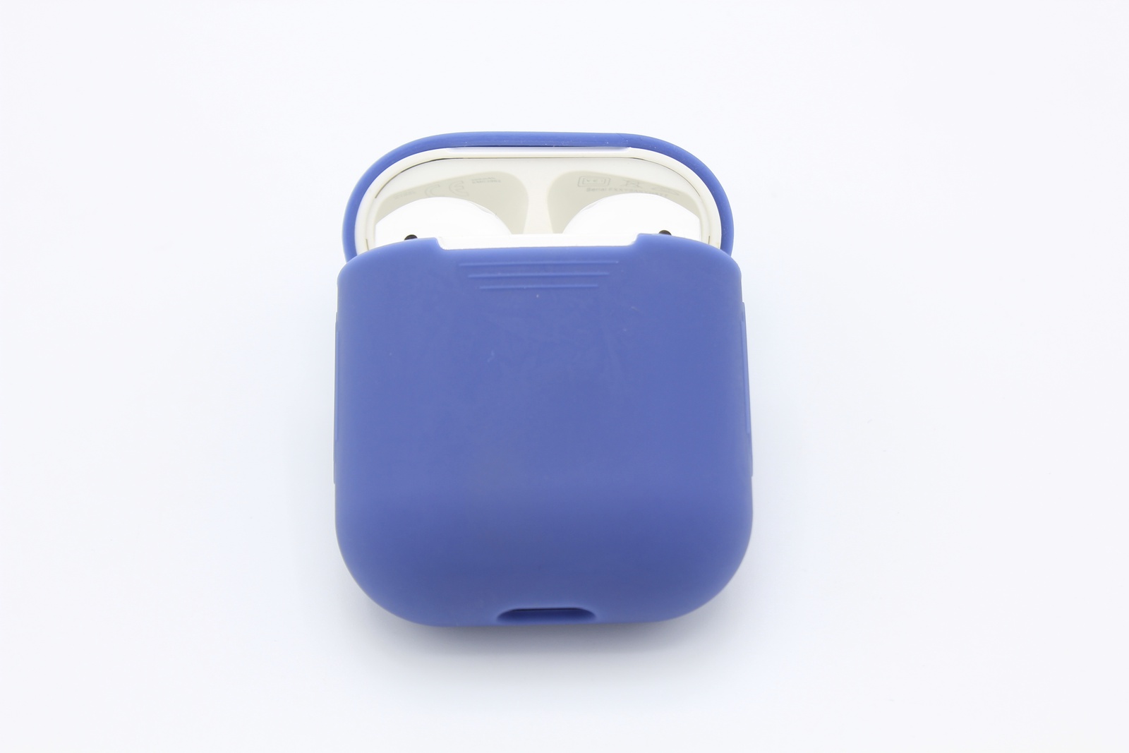 фото Чехол для Apple AirPods ультратонкий силикон бархатный, синий