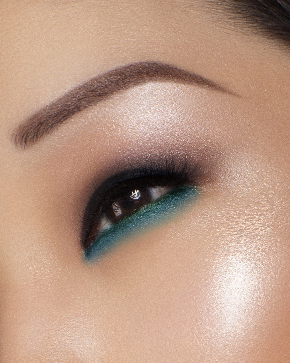 фото Карандаш для глаз автоматический Everlasting Kohl Eyeliner тон 04 Mermaid ELIAN RUSSIA