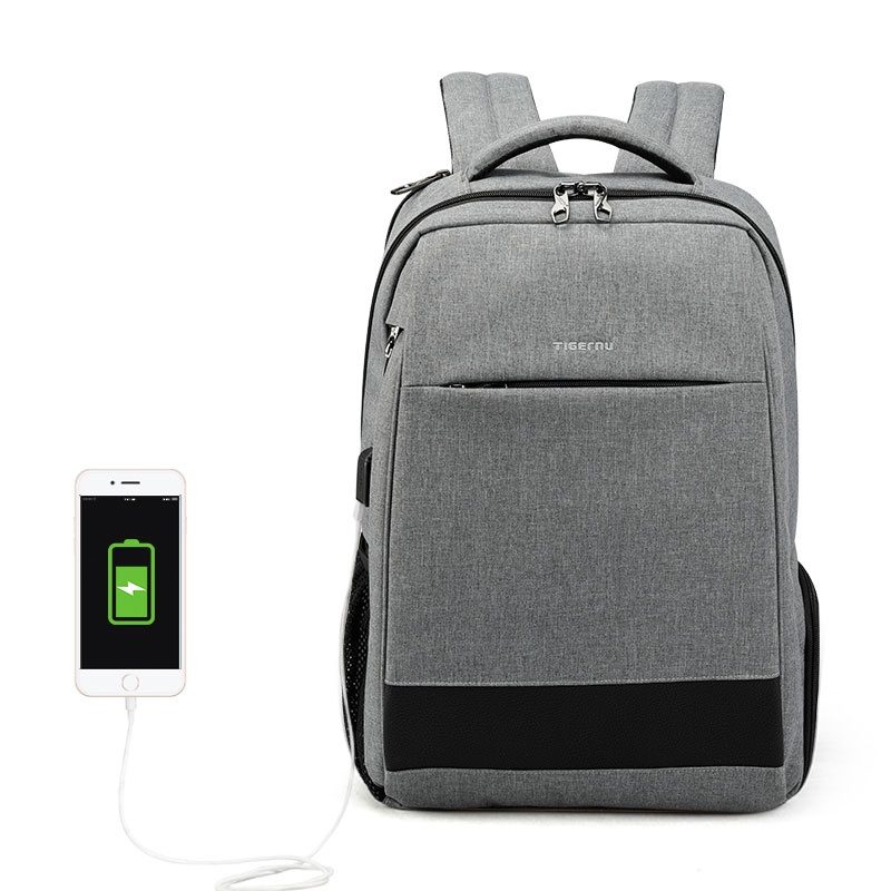 фото Tigernu, рюкзак с USB-портом
