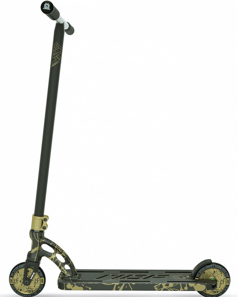 фото Трюковый самокат MGP (Madd Gear) VX9 NITRO SCOOTER (4.8 x 20 inch) (черно-золотой)