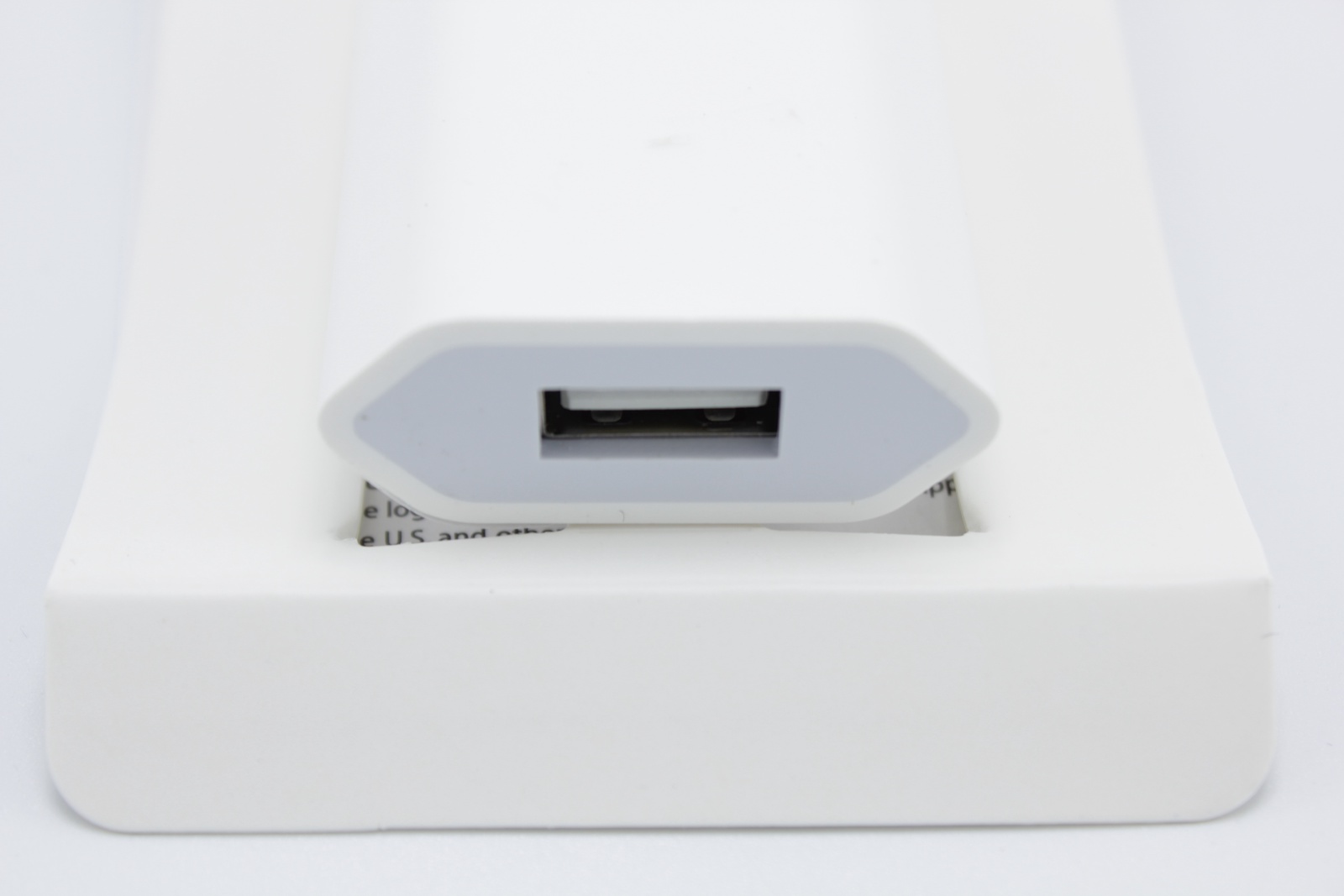 фото Зарядное устройство, адаптер-вилка для Apple iPhone