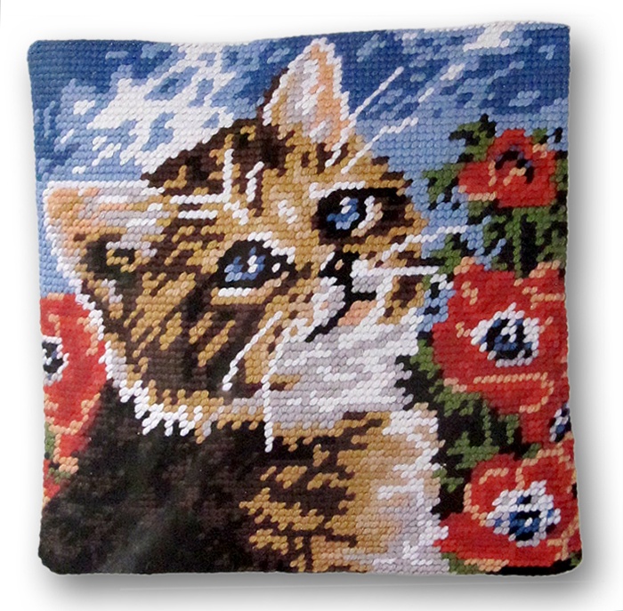 фото Подушка для вышивания Margot Creations "Котенок" (40 x 40 cm)