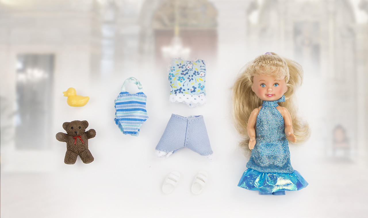 фото Игровой набор с куклой Paula Модница, в синем платье