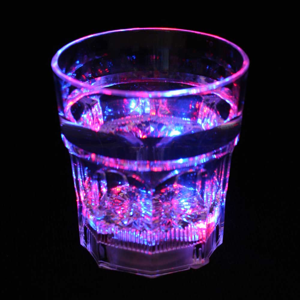 фото Восьмиугольный светящийся бокал для виски, Migliores