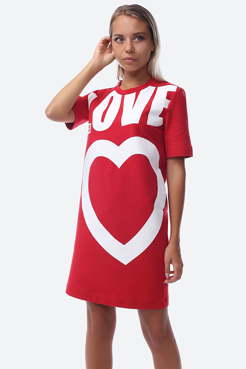 Платье love. Платье Love Moschino w592309m3992y56. Платье Love Moschino w592907e2117. Платье Moschino Love красный. Белое платье Love Moschino.