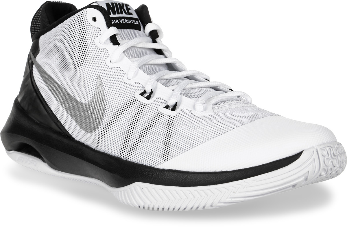 nike air versatile 2017
