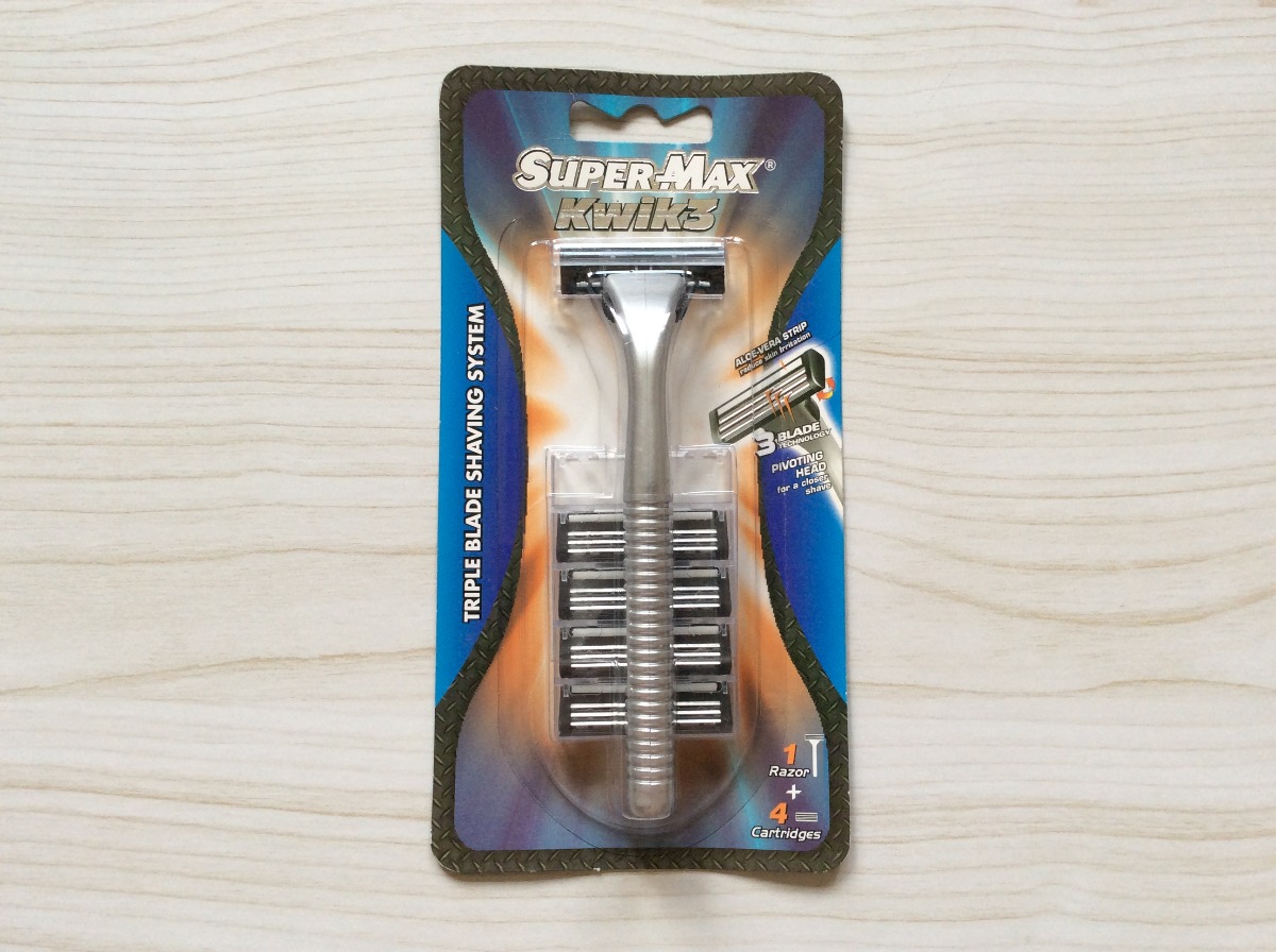 Super max 80. Бритва super Max kwik3. Бритвенный станок super Max Kwik 3. Кассеты для бритья super Max kwik3. (At304)super-Max Kwik 3 (многораз.станок+4 смен. Картриджа с тройным лезвием).