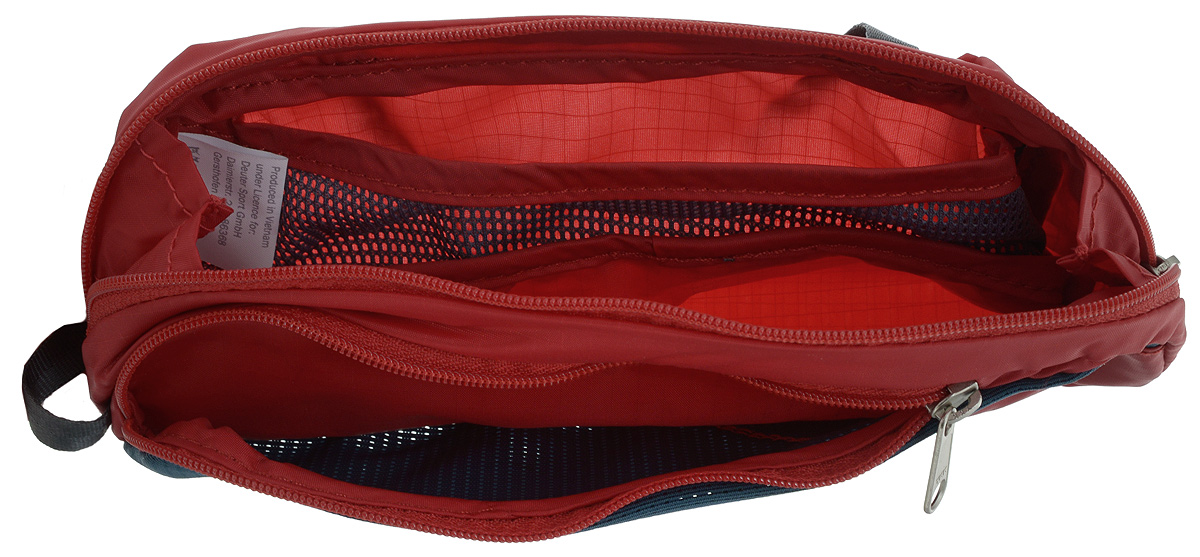 фото Косметичка Deuter "Wash Bag Tour I", цвет: красный, темно-голубой, 20 х 4 х 10 см