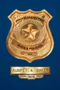 Police Under Fire. Race & Politics - Aubrey A. Baker