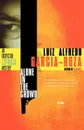 Alone in the Crowd - Luiz Alfredo Garcia-Roza, Benjamin Moser