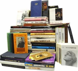 Вашему вниманию предлагается комплект из 200 книг серии "Большая библиотека культуры и искусства" + 10 наборов  ...