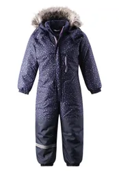 Веселый детский зимний комбинезон с рисунком полностью изготовлен из сверхпрочного материала, поэтому совершенно незаменим для всех  ...