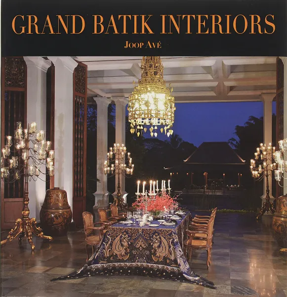 Обложка книги Grand Batik Interiors, Ave,J