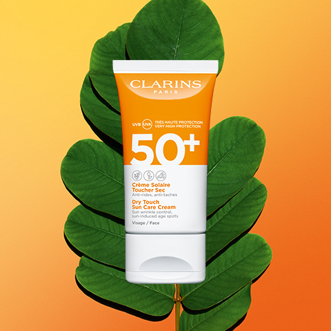 Clarins — купить товары бренда Clarins в интернет-магазине OZON