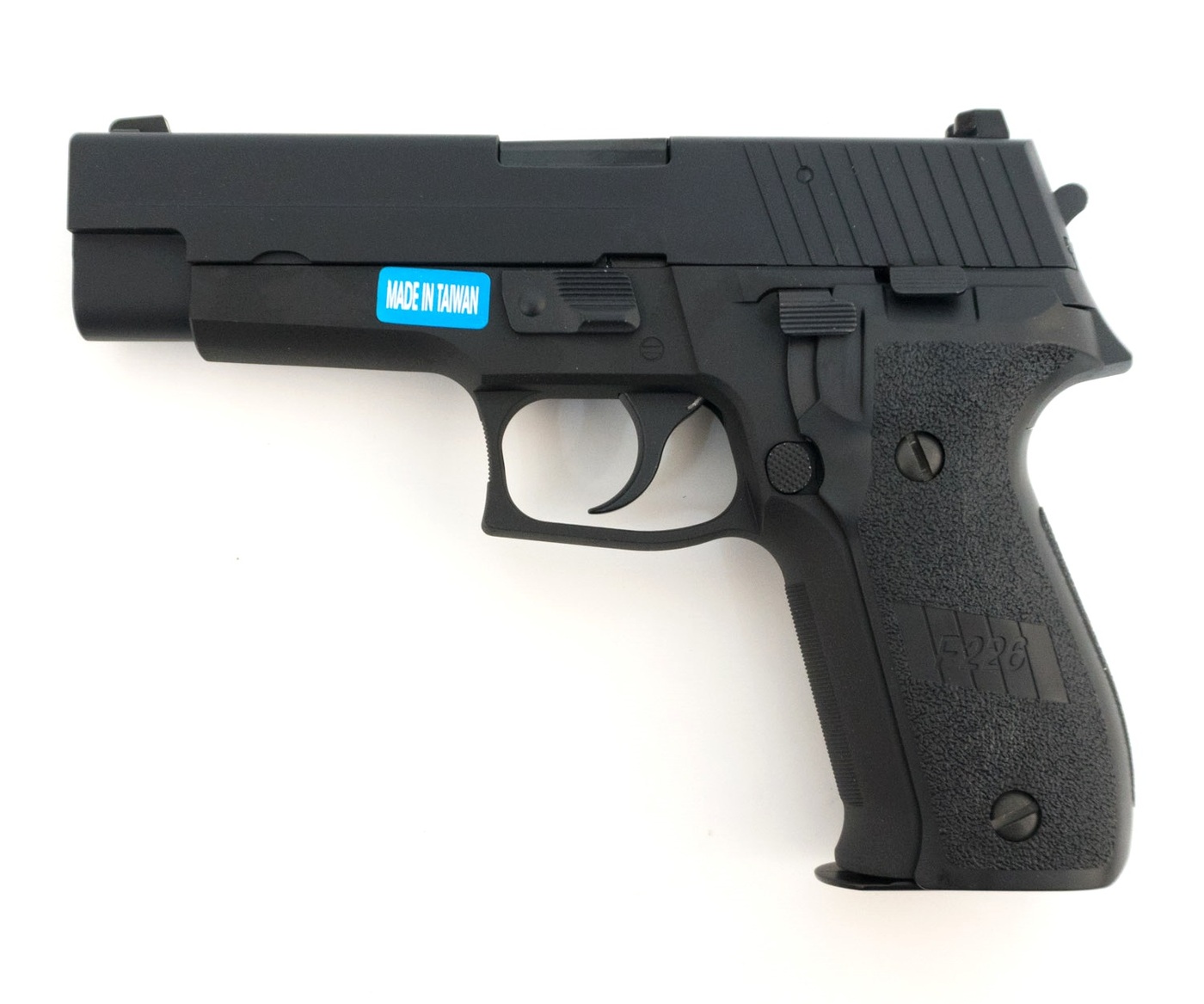 Страйкбольный пистолет WE SigSauer P226 (WE-F001B)