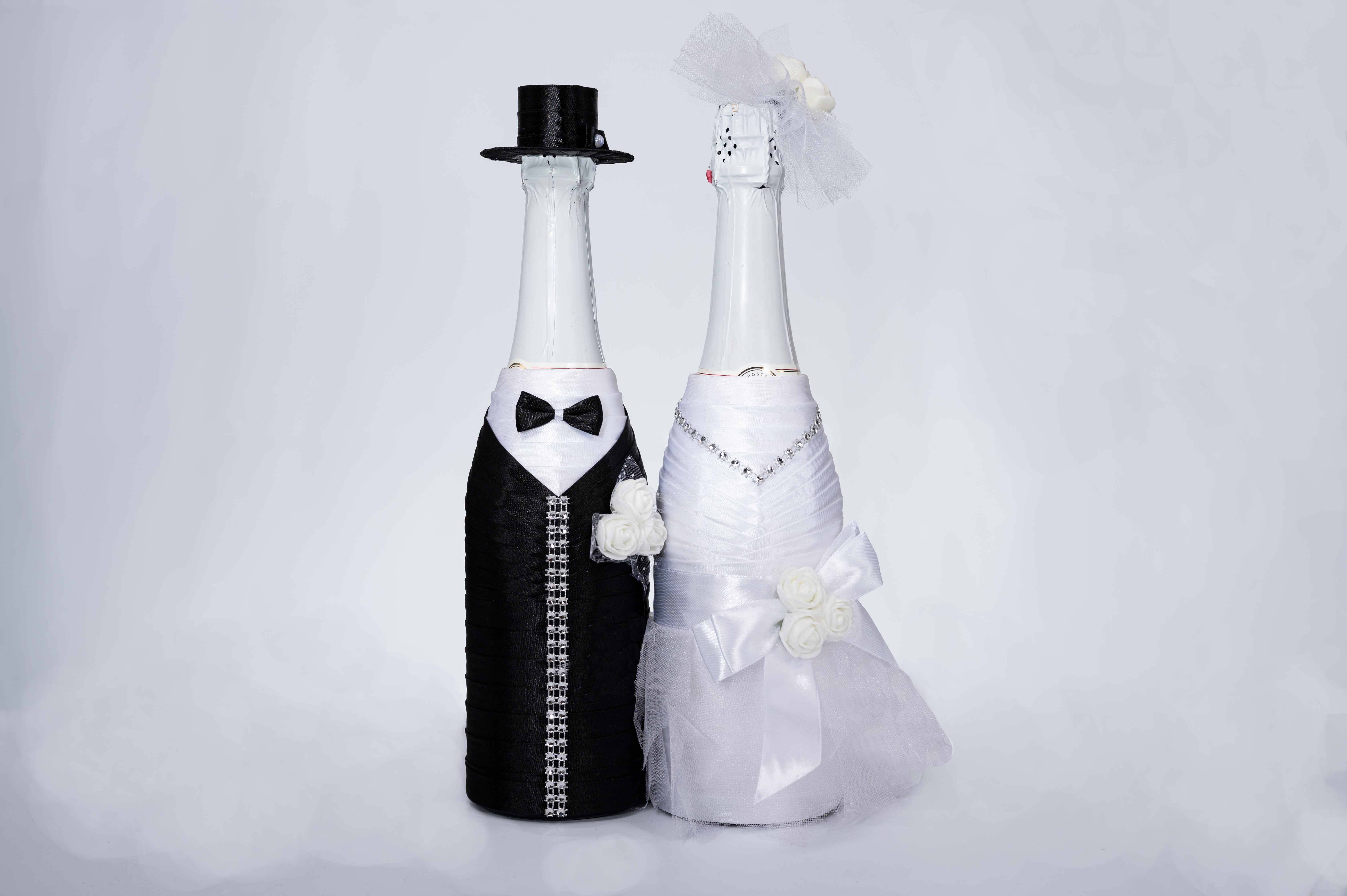 Свадебное шампанское: лучшие идеи украшения, фото, мастер-класс, видео