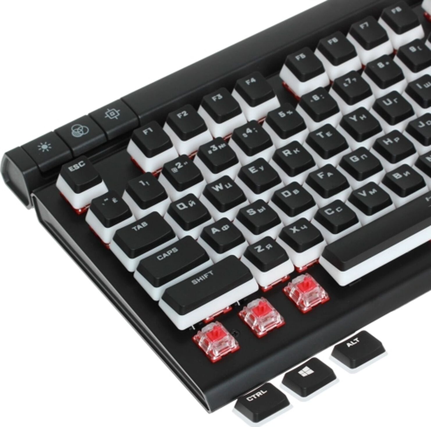 Клавиатура hyperx alloy elite. HYPERX Alloy Elite 2. HYPERX Alloy Elite 2 разобранная.