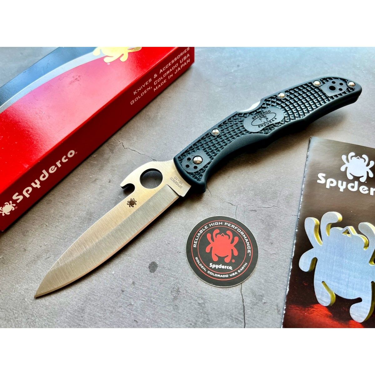 Нож складной Spyderco C10PGYW Endura 4 Wave, Gray FRN Handle