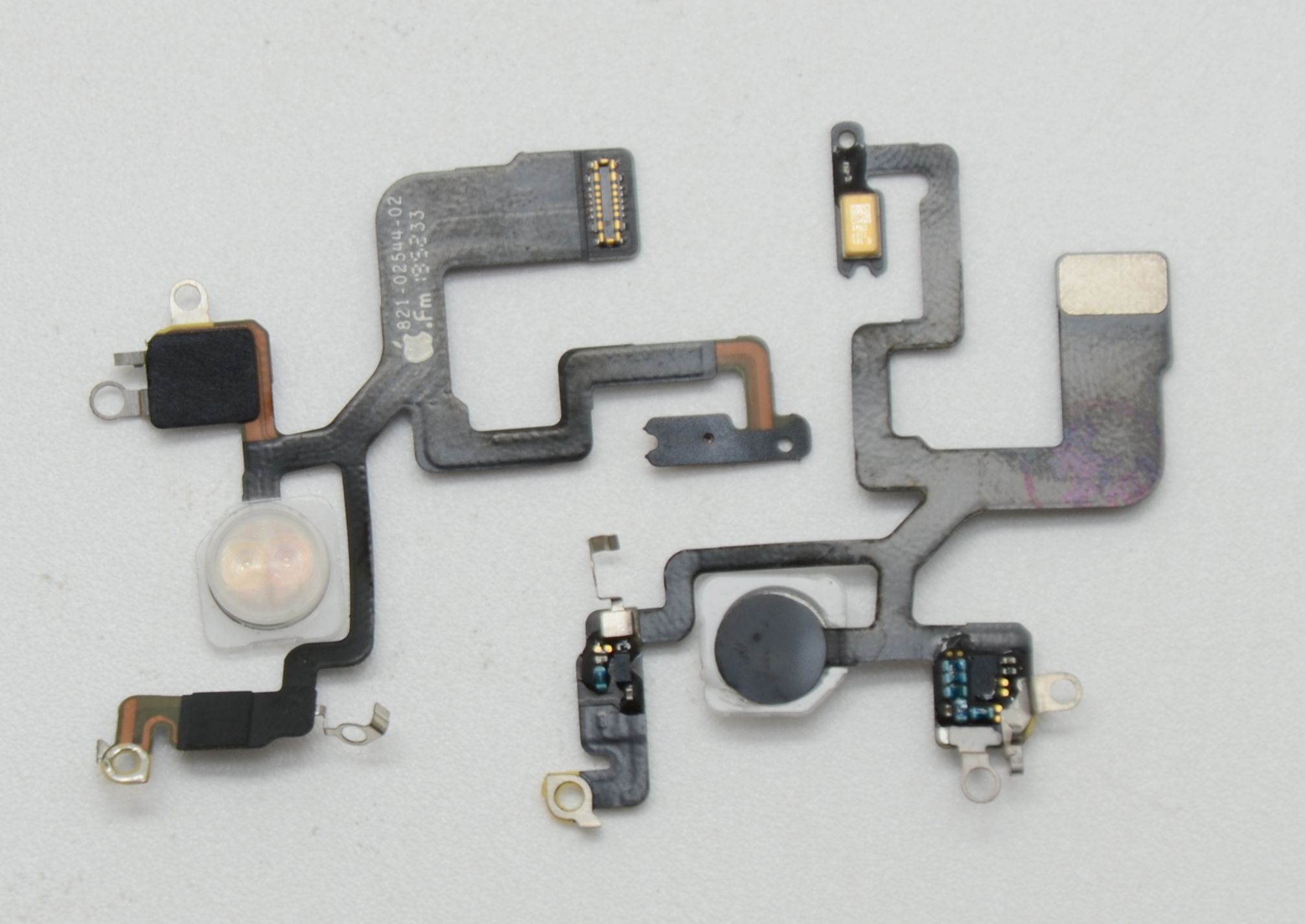 Шлейф iphone 12 pro max. Шлейф кнопки включения xbox 360 e. Шлейф iphone 12 pro max. Iphone 12 pro шлейф зарядки. Iphone 11 pro нижний шлейф.