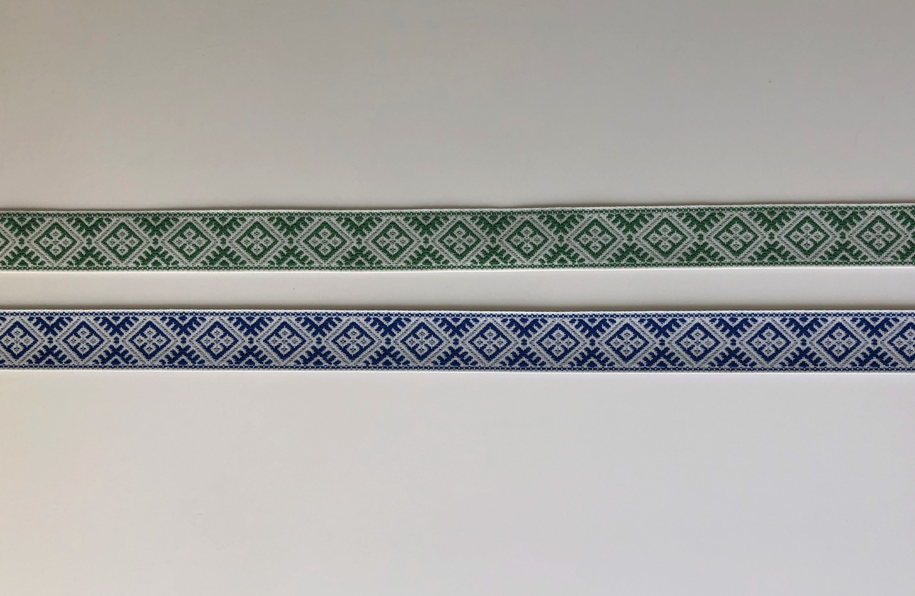 Холщовая ткань. Льняное полотно. Лен ткань. Лен permin 320 grey. Ткань с эффектом мятости.