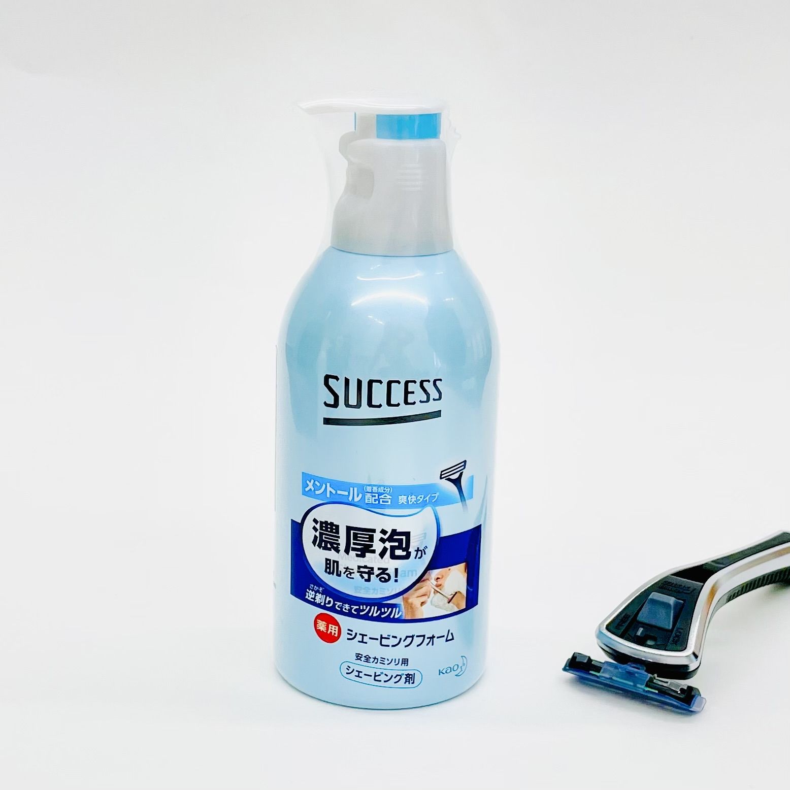 KAO "Success medicated shaving foam" Пена для бритья с экстрактом морских водорослей, с ментолом, 250 гр. (дозатор)