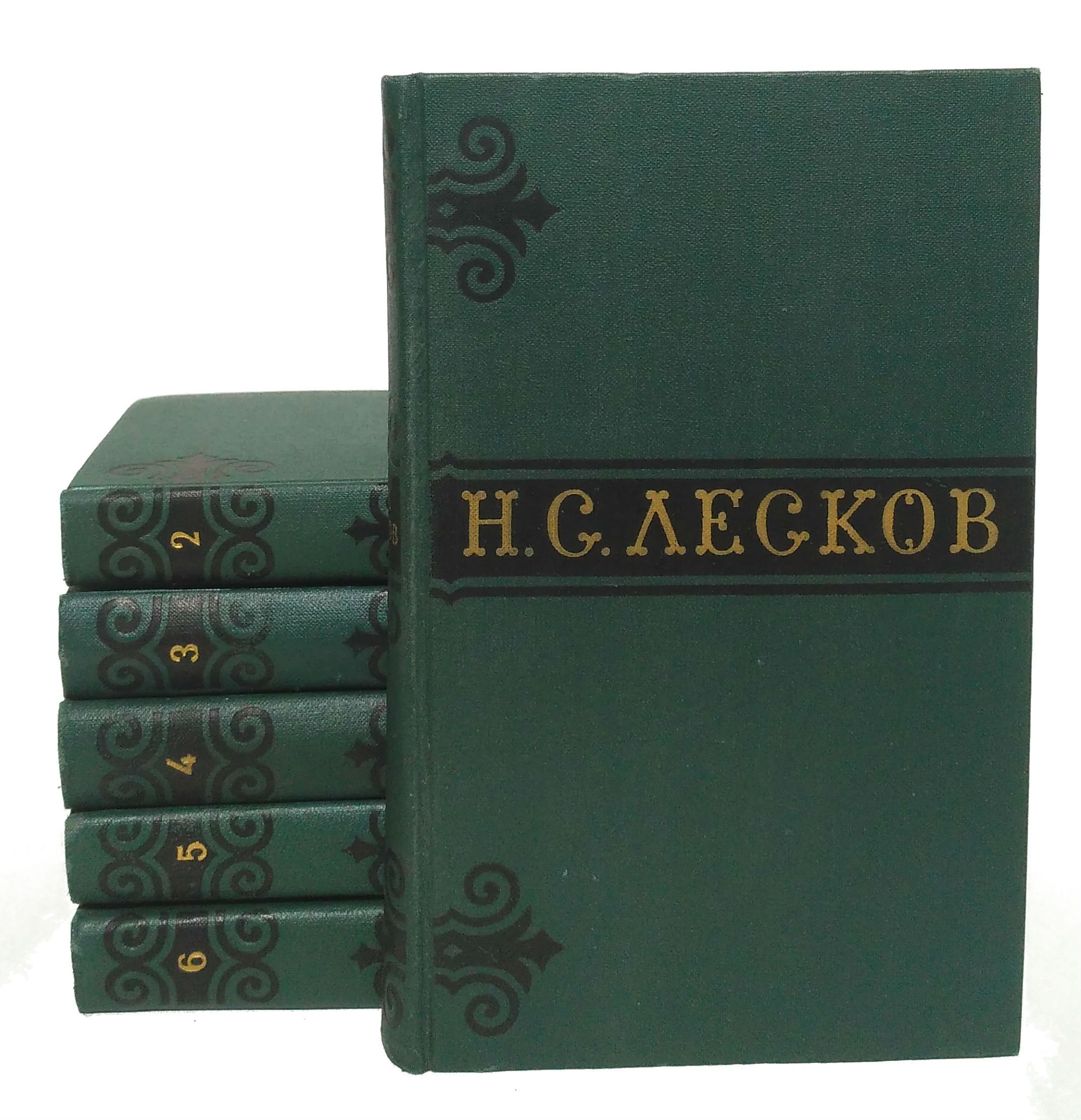 Собрание сочинений Лескова в 6 томах.