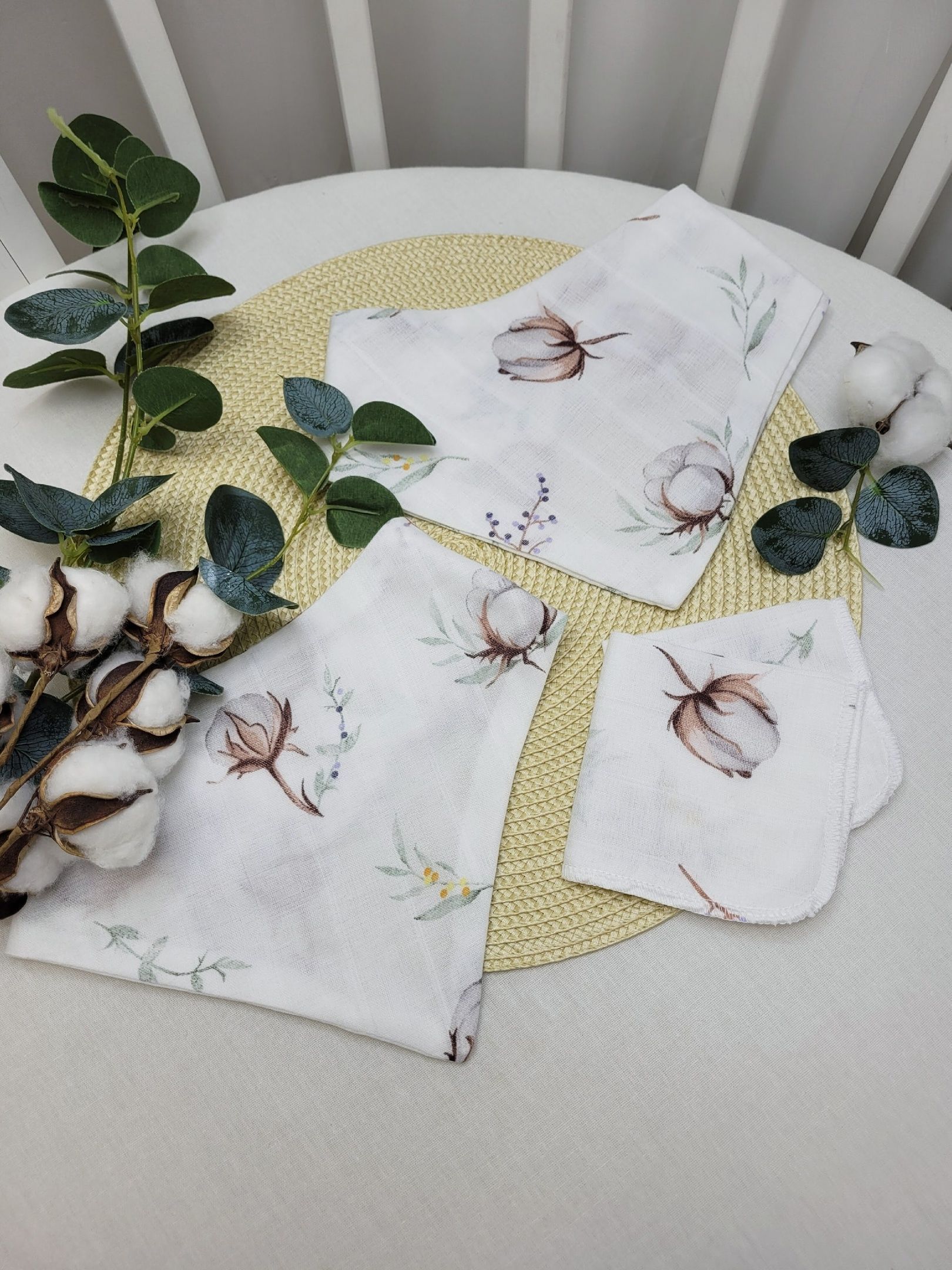 Игры с платком. Павлопосадские платки цыганка аза. Игра платочек. Новый носовой платок. 2 платочек.