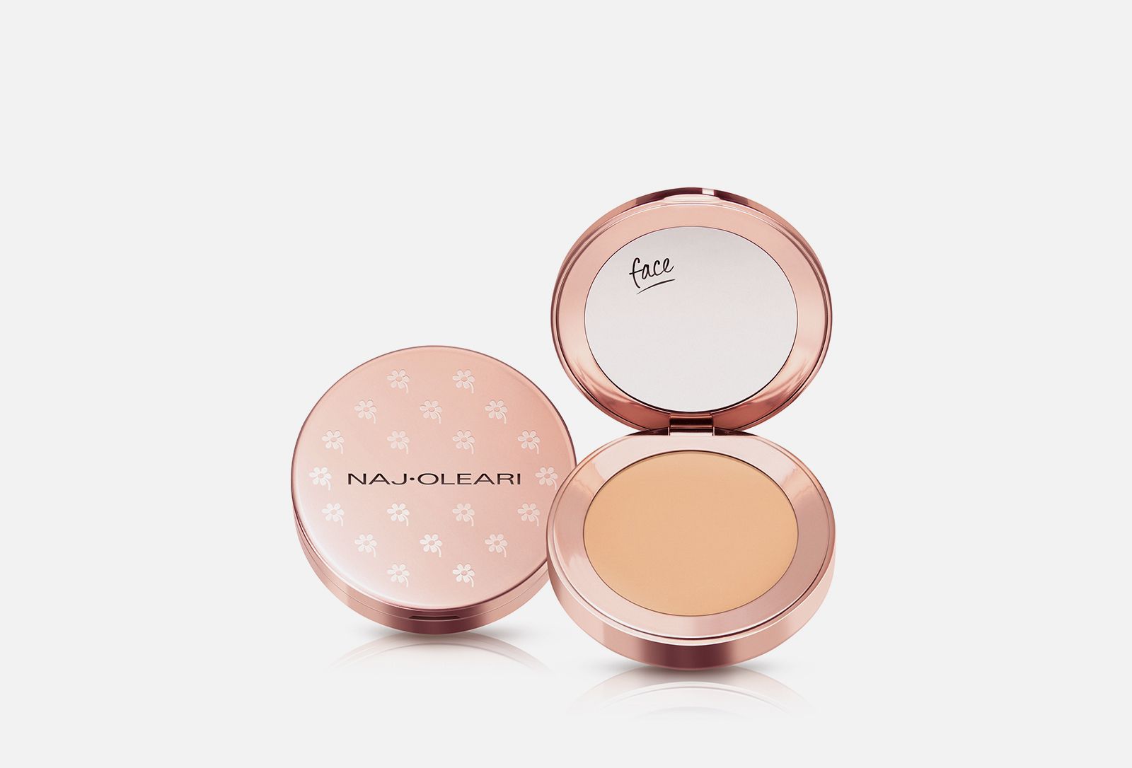 Naj oleari lovely cheek