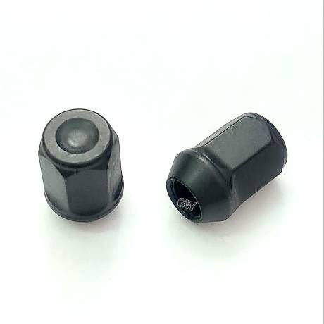 Колесные гайки черные М14х1.5 ключ 21 Farad 2