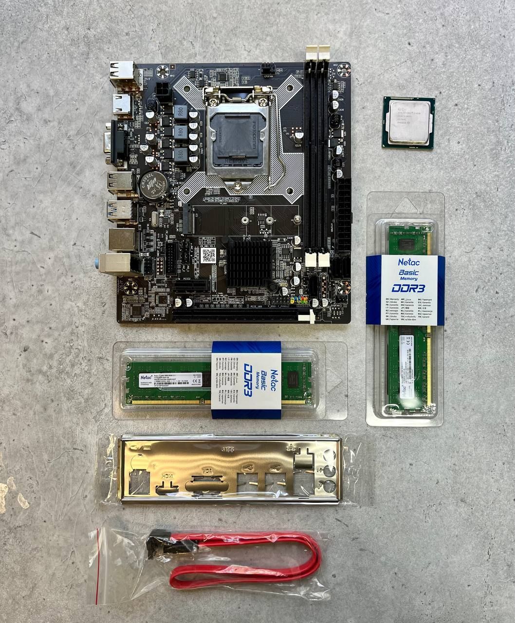 МатеринскаяплатаH81LGA1150,IntelCorei5-4570,DDR316GB,USB3.1