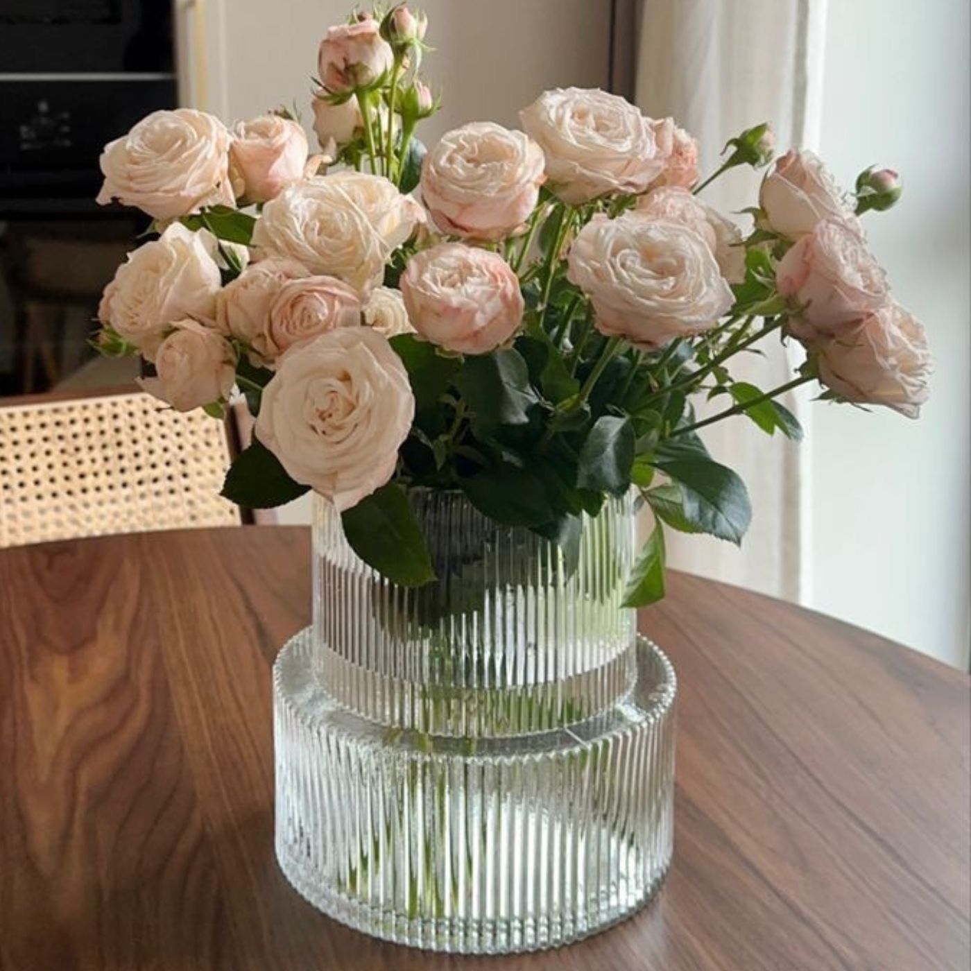 Купить вазы для цветов из бесцветного хрусталя от рублей в Москве бородино-молодежка.рф