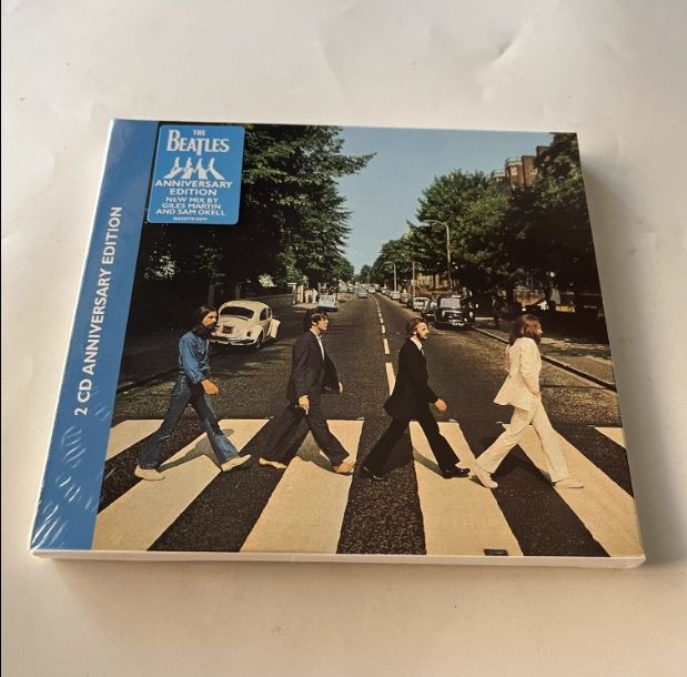 совершенноновый-2CD,роскошноеиздание,посвященное50-летиюTheBeatlesAbbeyRoad