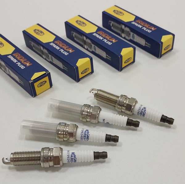 Комплект свечей зажигания Magneti Marelli 941992400530 - купить по ...
