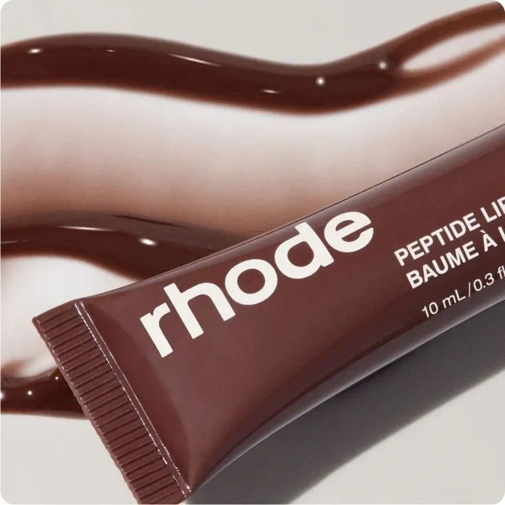 Косметика хейли бибер rhode. Блеск для губ rhode. Rhode бальзам отзывы. Rhode peptide lip treatment бальзам. Rhode бальзам для губ.