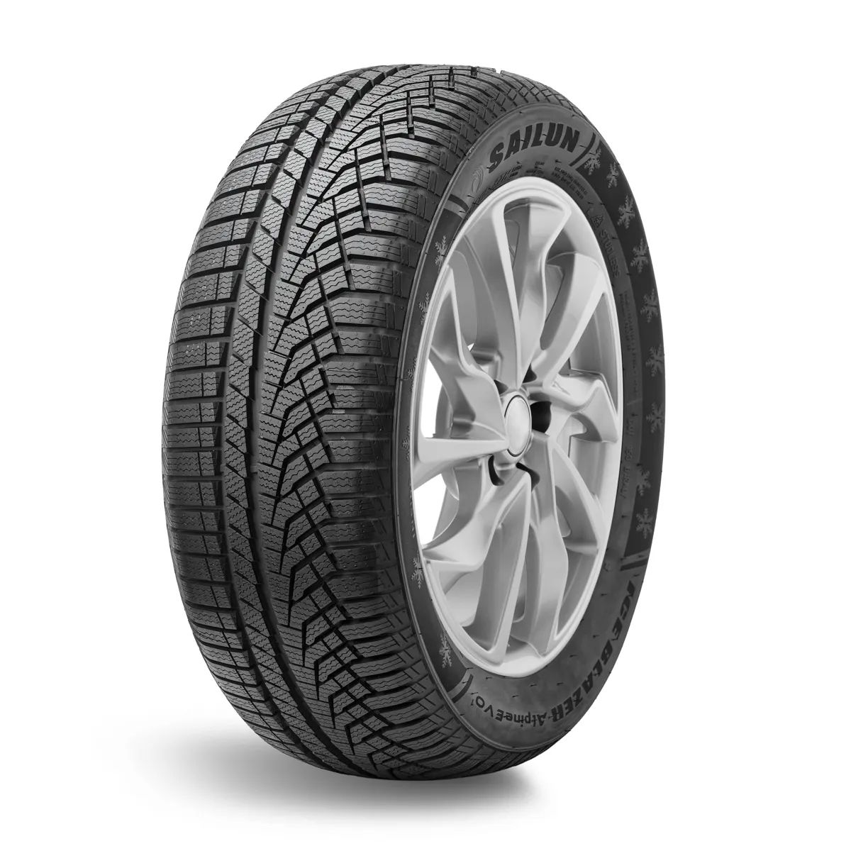 Sailun ICE BLAZER Alpine EVO 1 Шины  зимние 225/40  R18 92V Нешипованные