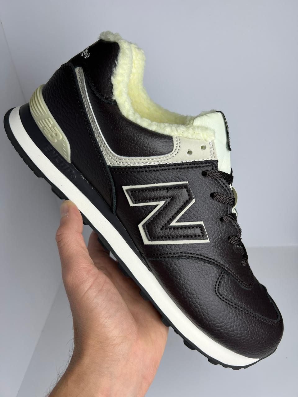 КроссовкиNewBalance