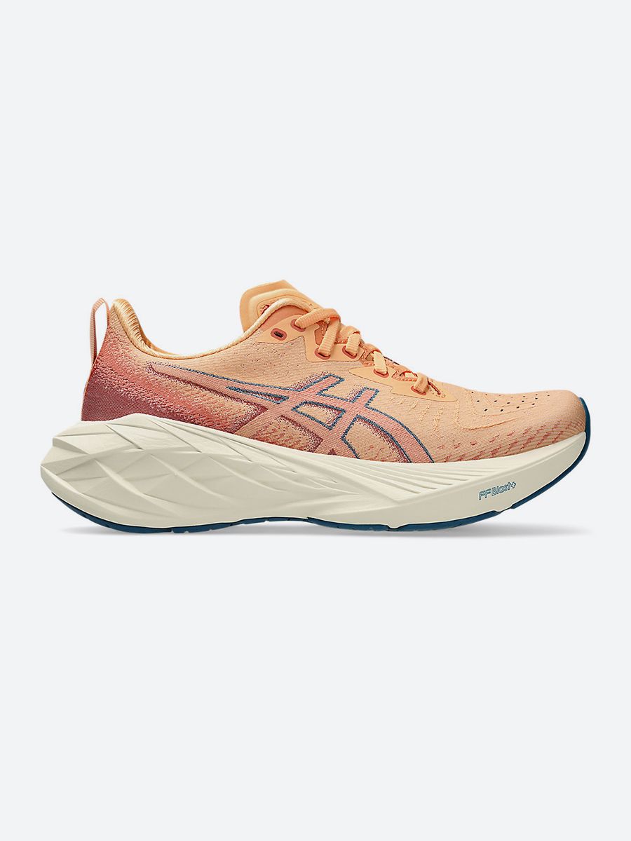 asics novablast 4