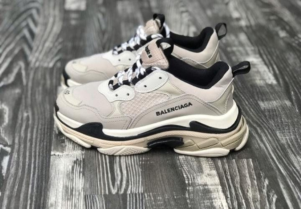 Кроссовки Balenciaga - купить с доставкой по выгодным ценам в интернет ...