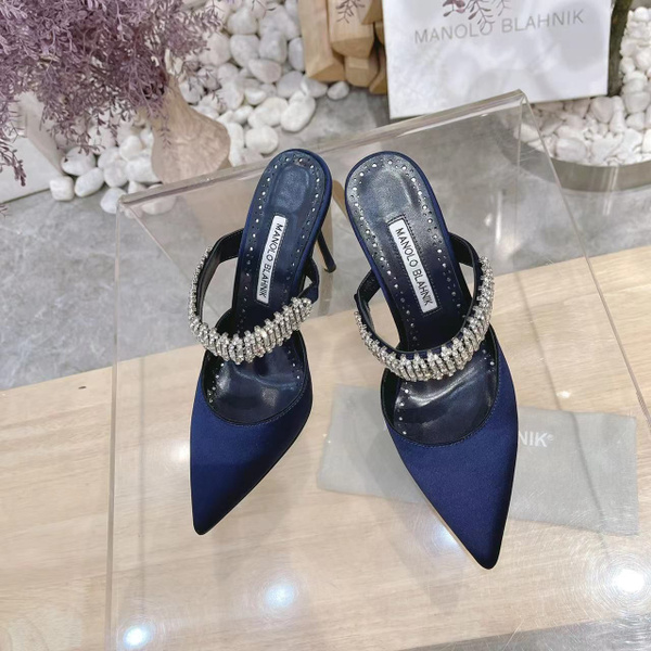 Мюли MANOLO BLAHNIK - купить с доставкой по выгодным ценам в интернет ...